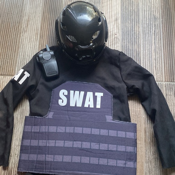 S.W.A.T. Costume - Picture 2 of 3